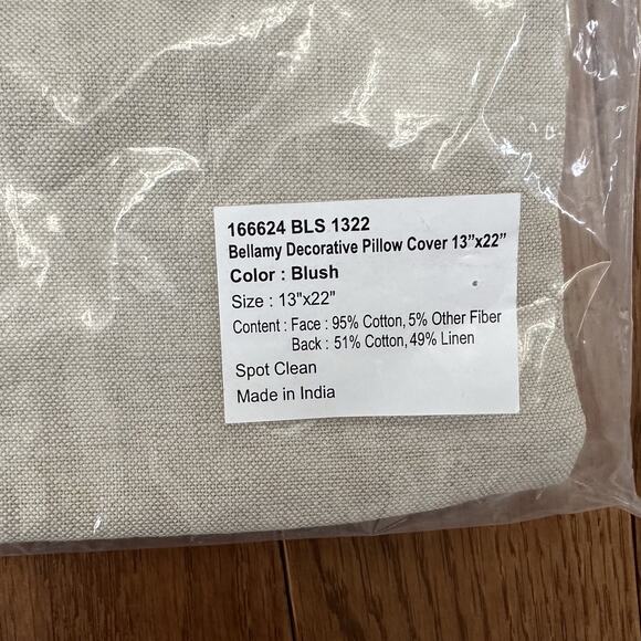 Frontgate Bellamy Blush Decorative Pillow Cover 13x22 NWT - Picture 4 of 4